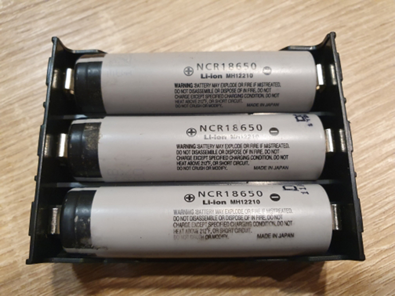 Boîtier de batterie externe 18 - Diy Electronics Storage avis et prix